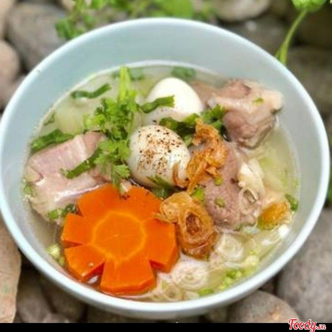 nui-xuong-nac-trung-cut