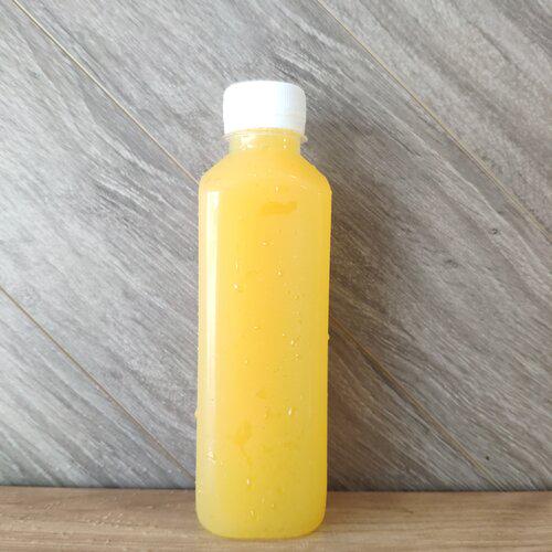 nuoc-dua-ep-nguyen-chat