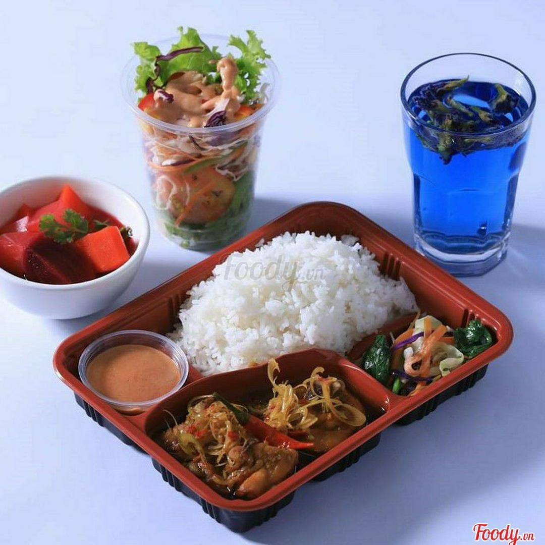 vit-kho-gung-canh-pepsi