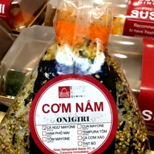 com-nam-tom-chien