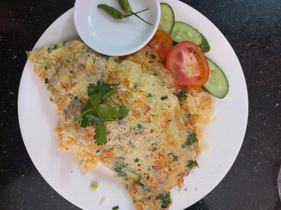 com-trung-chien-thit-bam