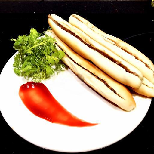 banh-mi-que-hai-phong