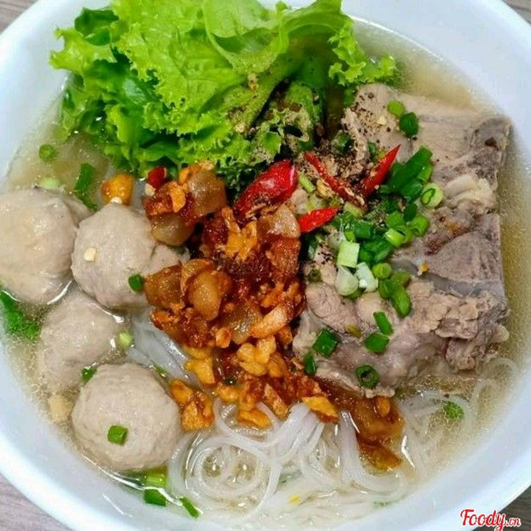 hu-tieu-xuong-nac-bo-vien