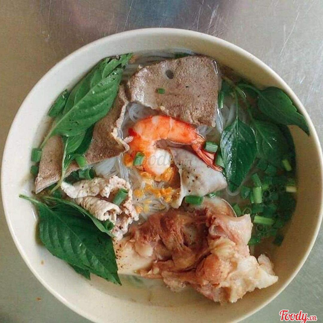 hu-tiu-nuoc-thap-cam