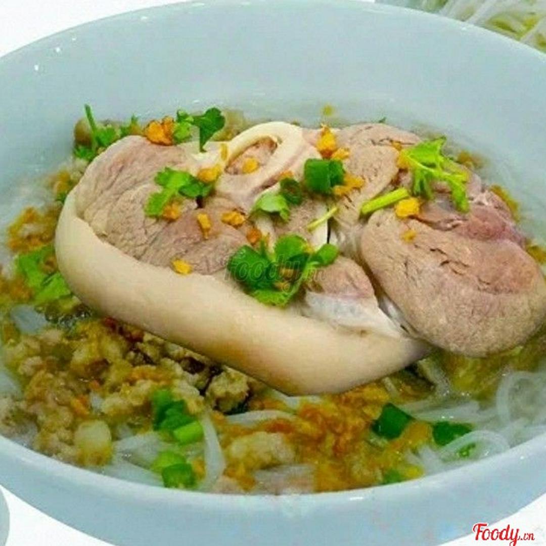 hu-tieu-bap-gio-nac-cha-ca