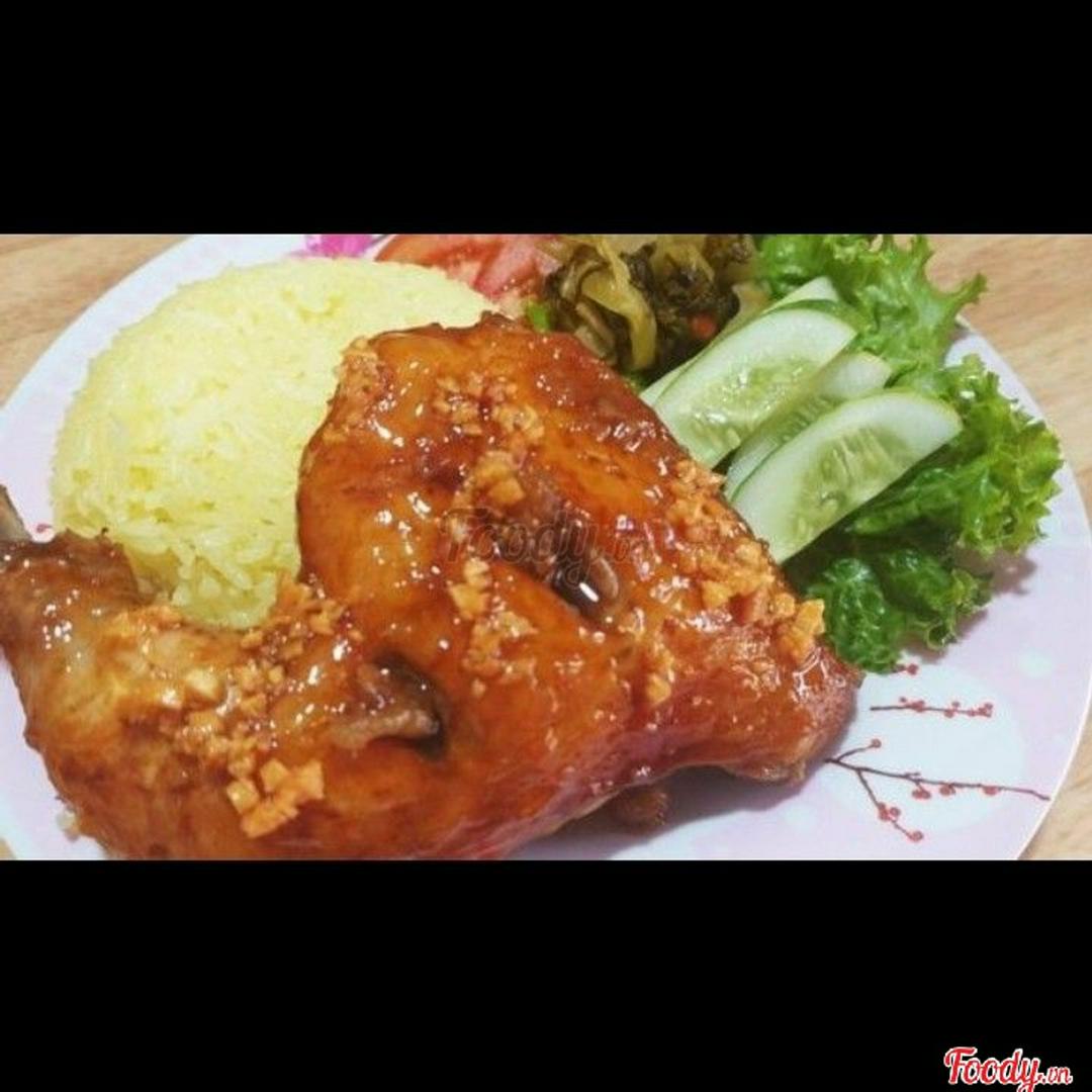 combo-ga-sot-me-lon-va-chai-nuoc-sam