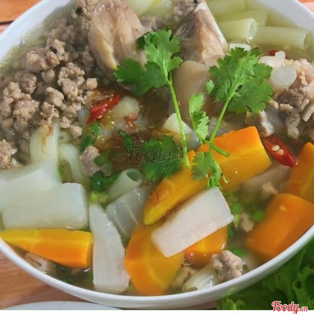 nui-xuong-hoac-gio-heo