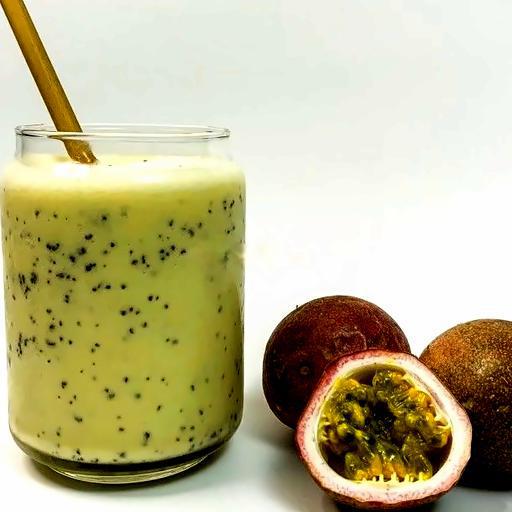 sinh-to-chuoi-chanh-leo