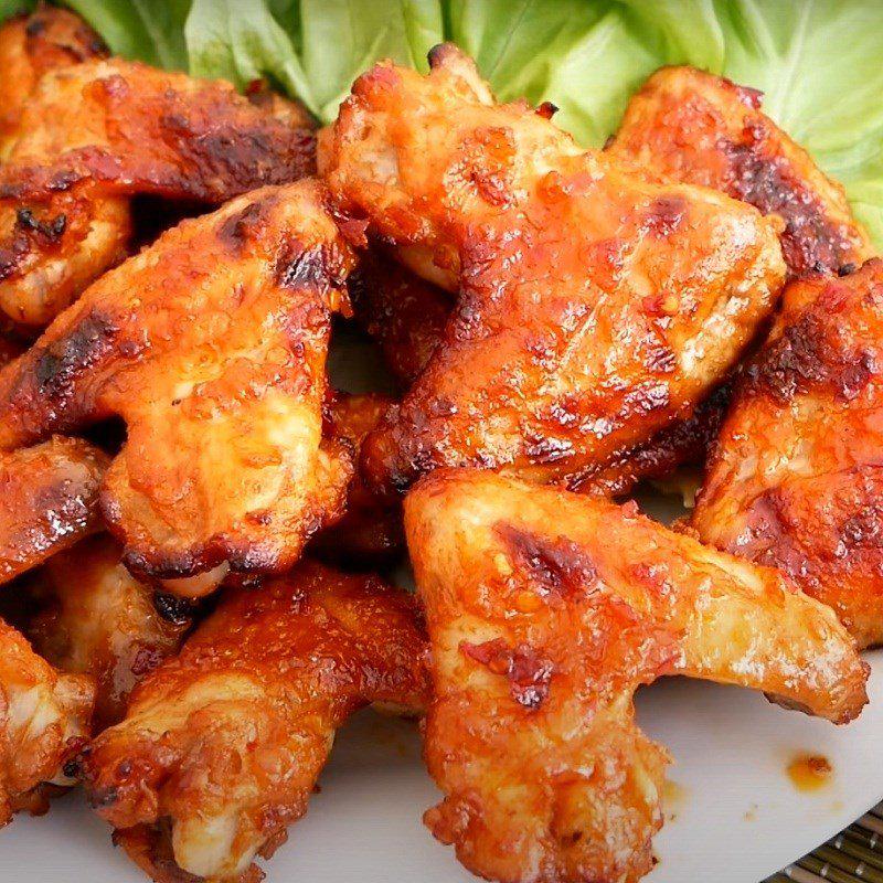 2-canh-ga-quay-chong-ca-mat