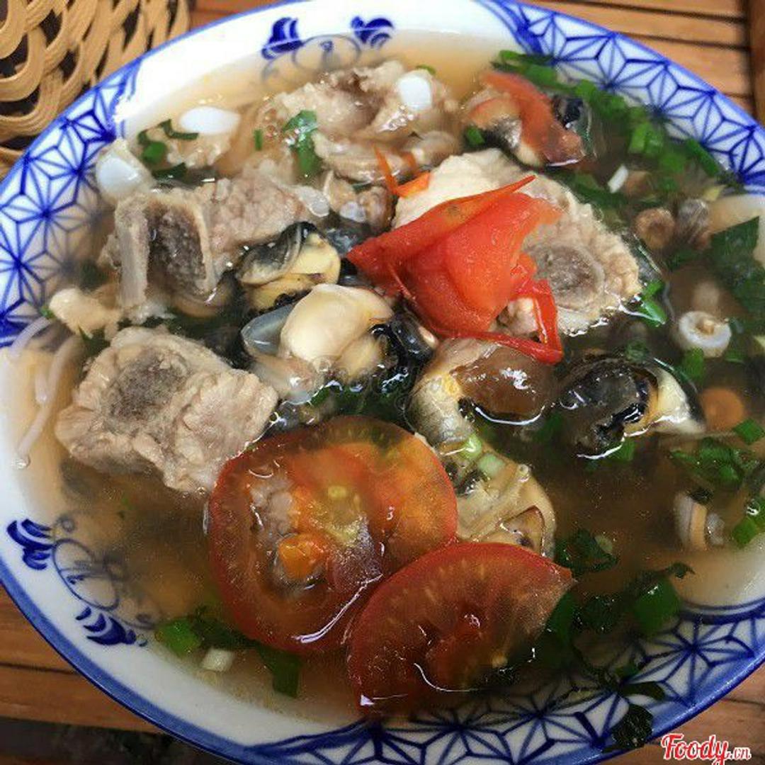 bun-rieu-oc-top-mo-moc-gion-suon-bo-gio-tai