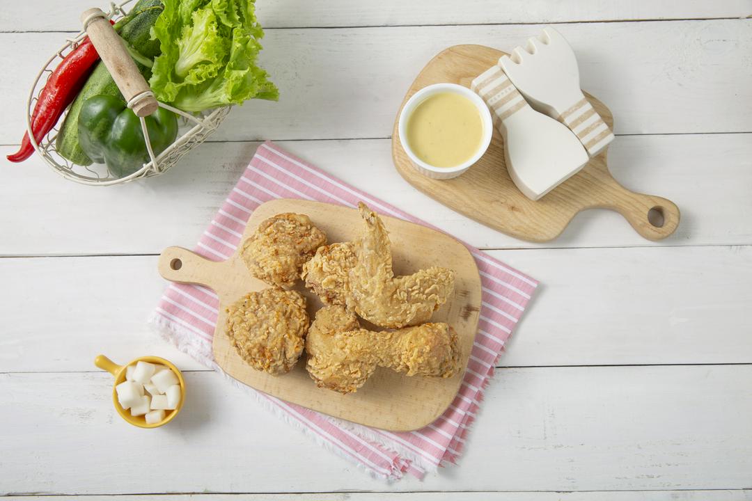 ga-nua-con-sot-mu-tat-mat-ong