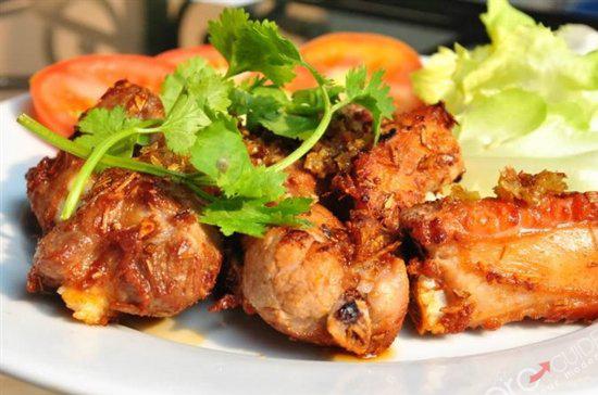 com-suon-non-chien-sa