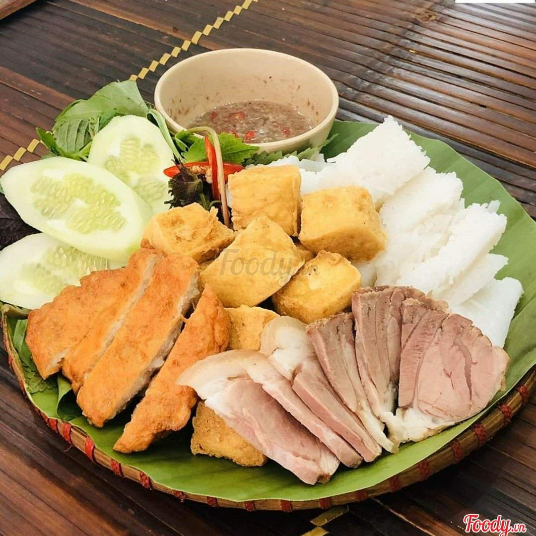 combo-2-nguoi-bun-au-thap-cam-bun-au-chay-pepsi