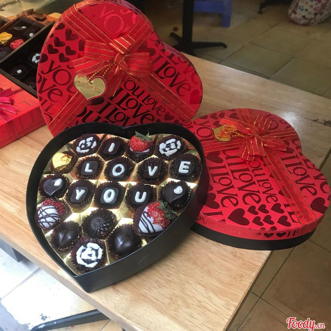 so-co-la-hop-tim-20vien