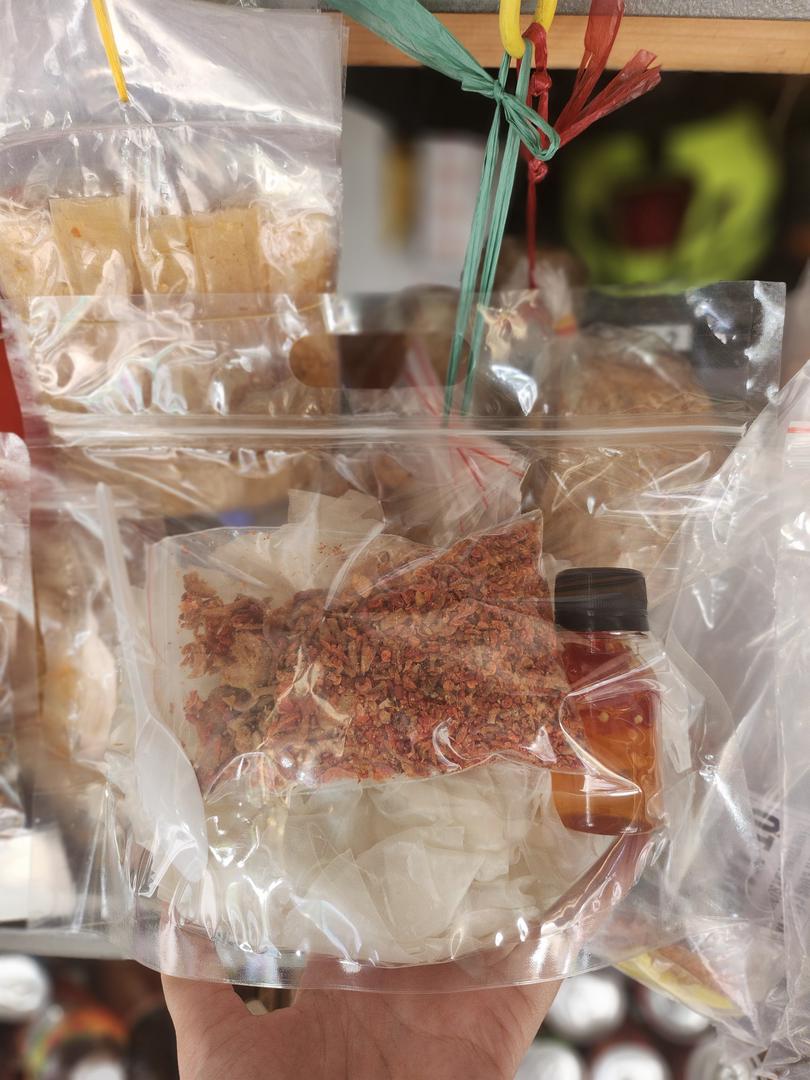 combo-300gr-ria-phoi-suong-muoi-tom-hanh-sot-tac