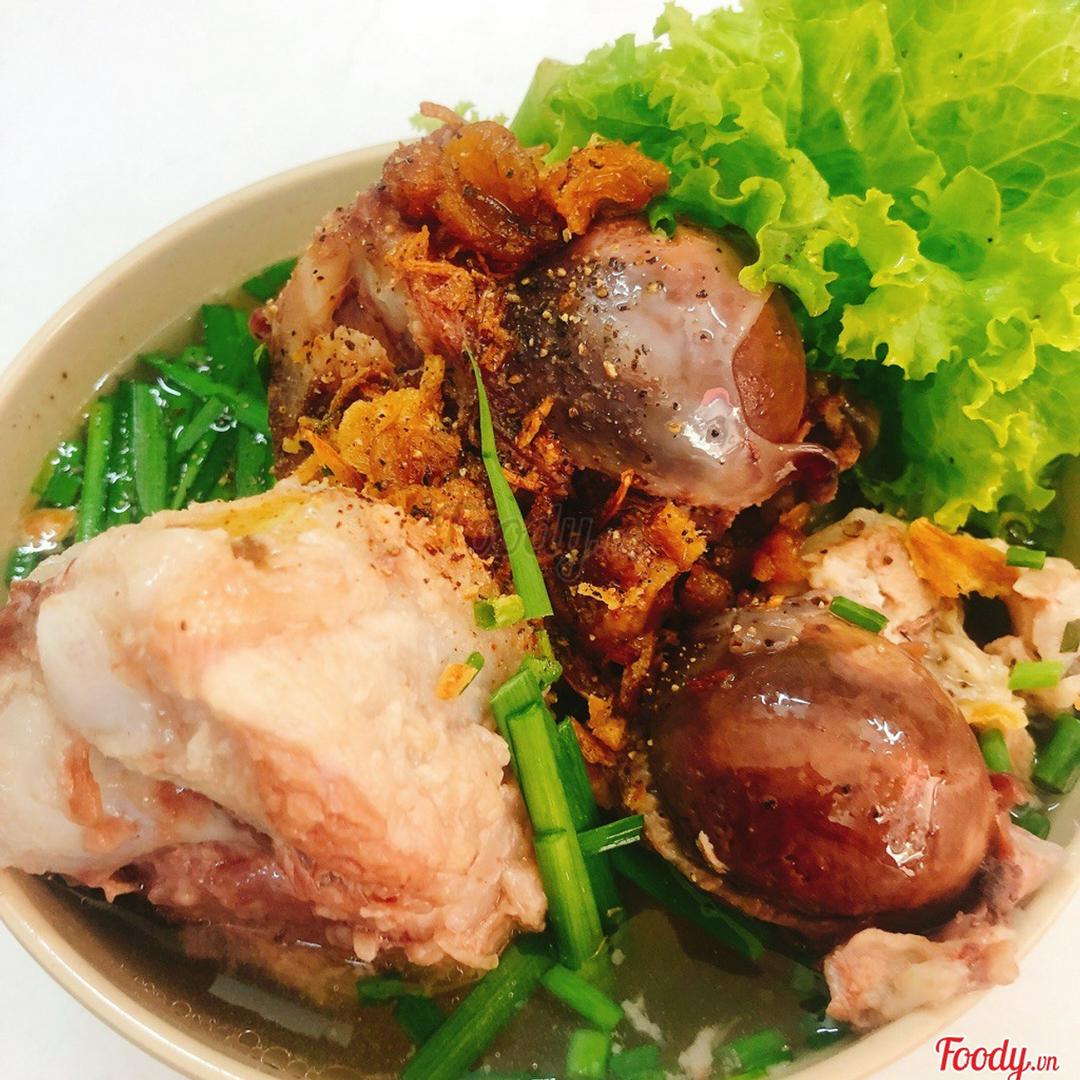 hu-tieu-mem-kho-xi-quach