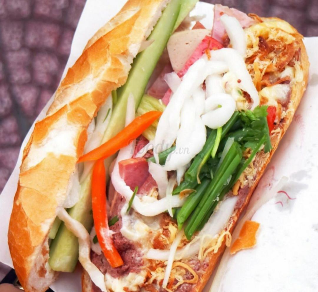 banh-mi-quang-thang-ac-biet