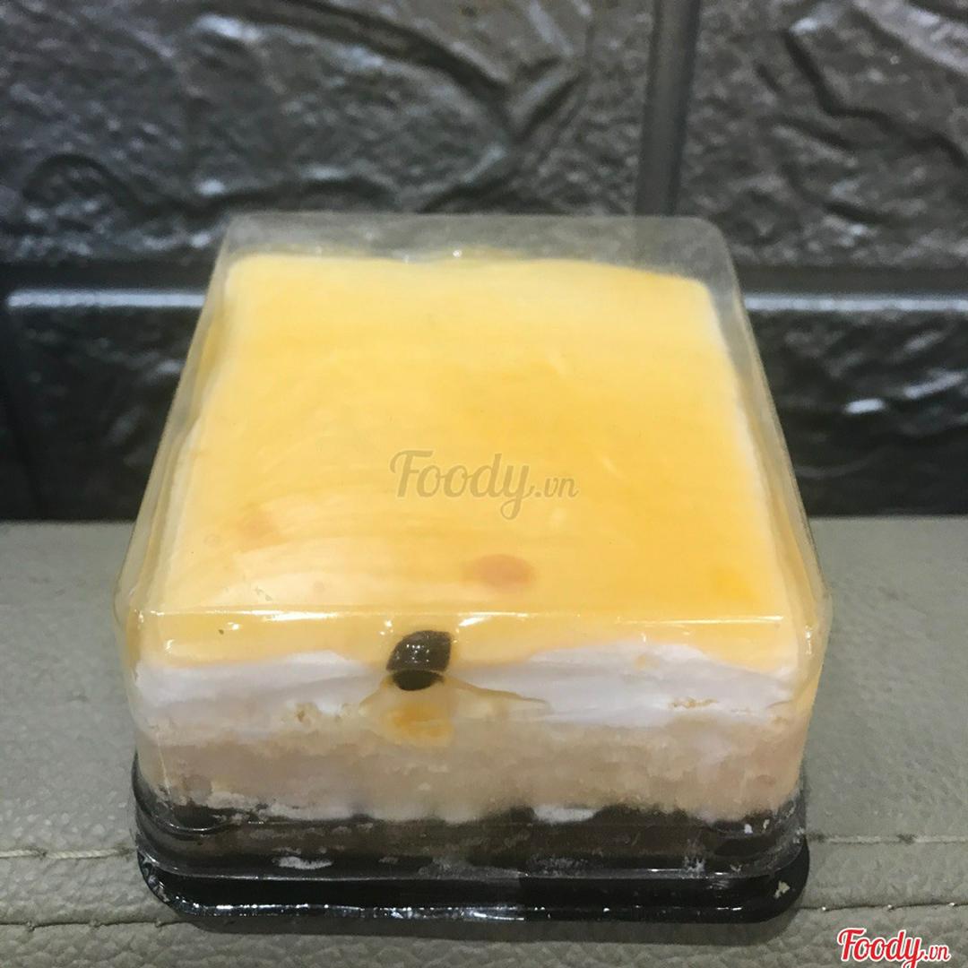 banh-bong-lan-kem-tuoi-mix-mousse-chanh-leo-size-5-cm