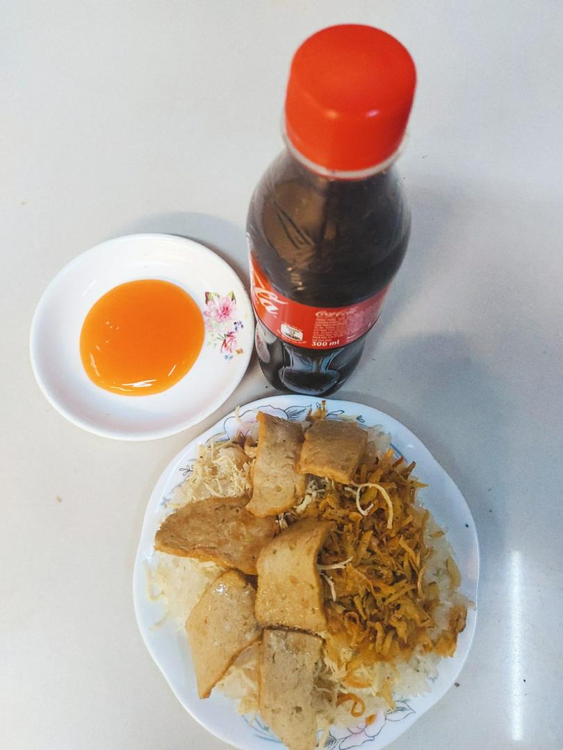 xoi-cha-hanh-phi-coca-300ml