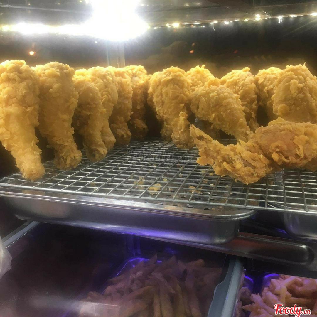 combo-1ga-60g-khoai-lac-1coca-chai