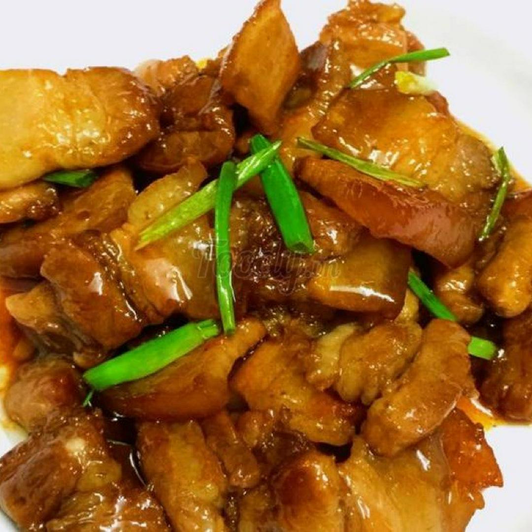 com-thit-rang-chay-canh