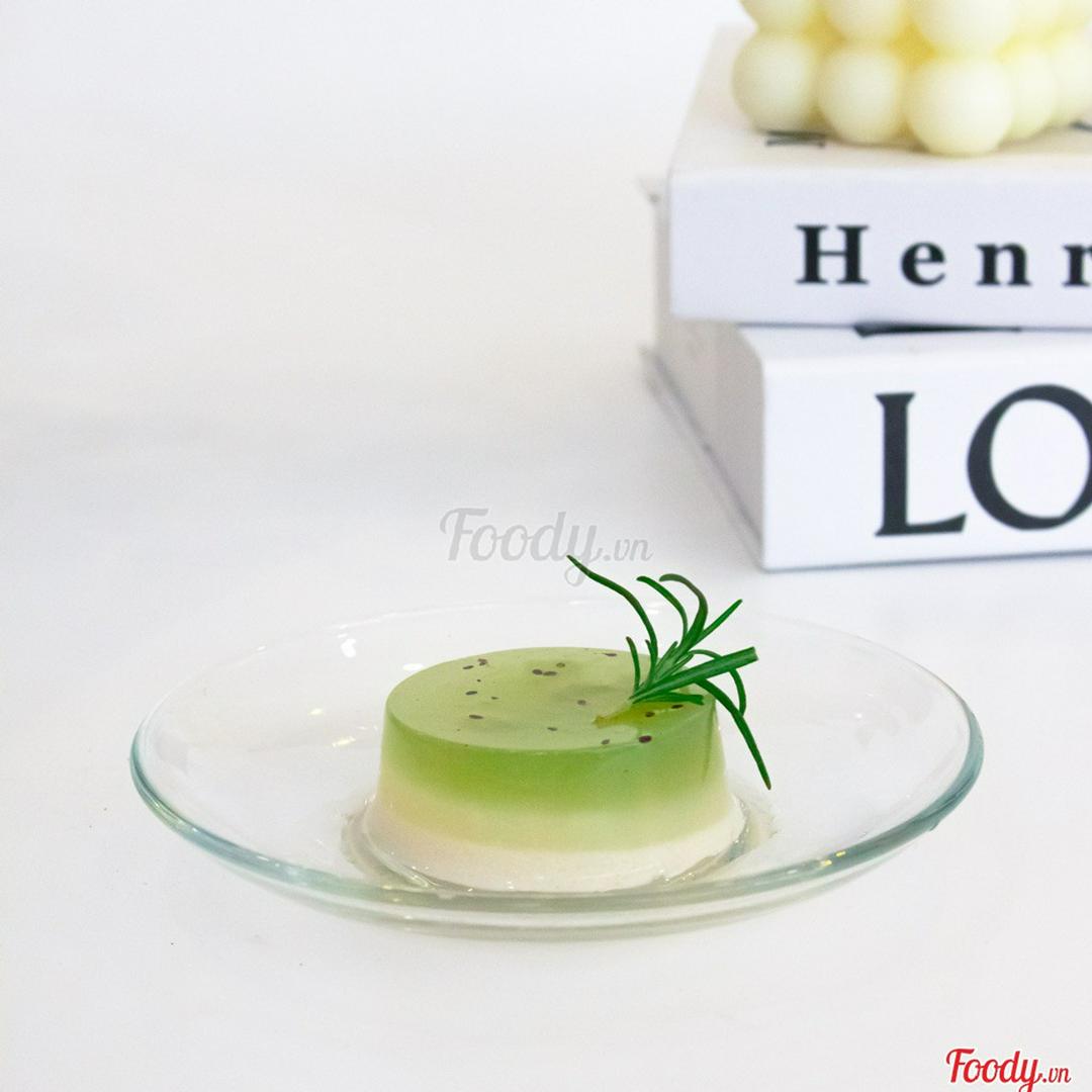 flan-rau-cau-vi-kiwi