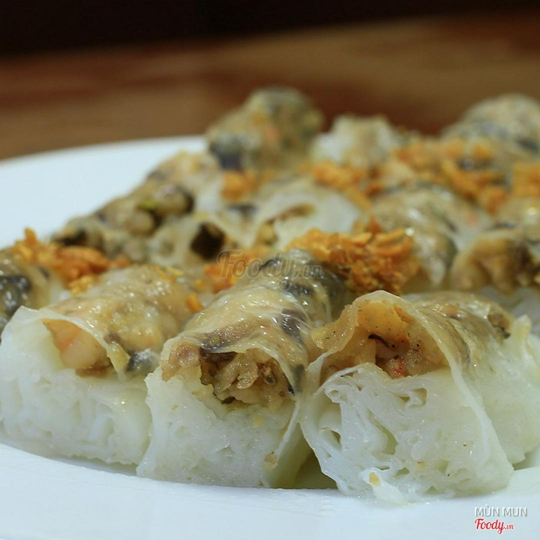 banh-cuon-nhan-thit