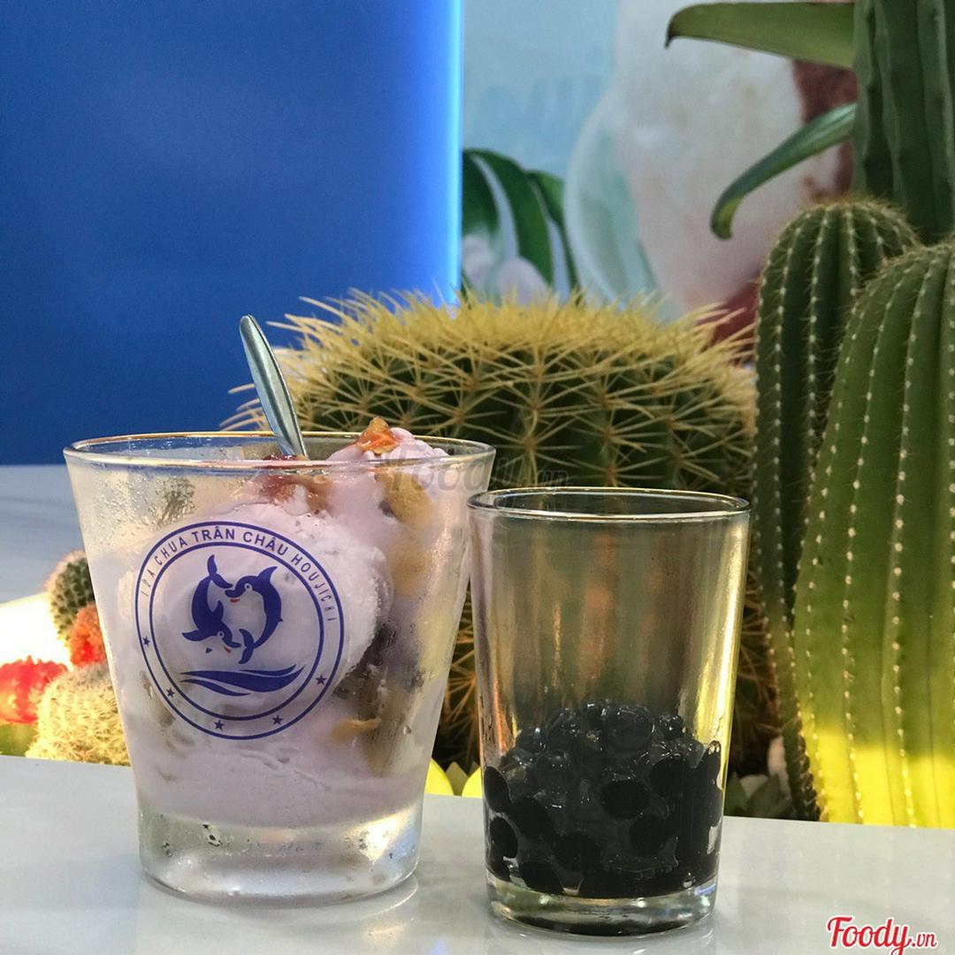 sua-chua-tran-chau-khoai-mon