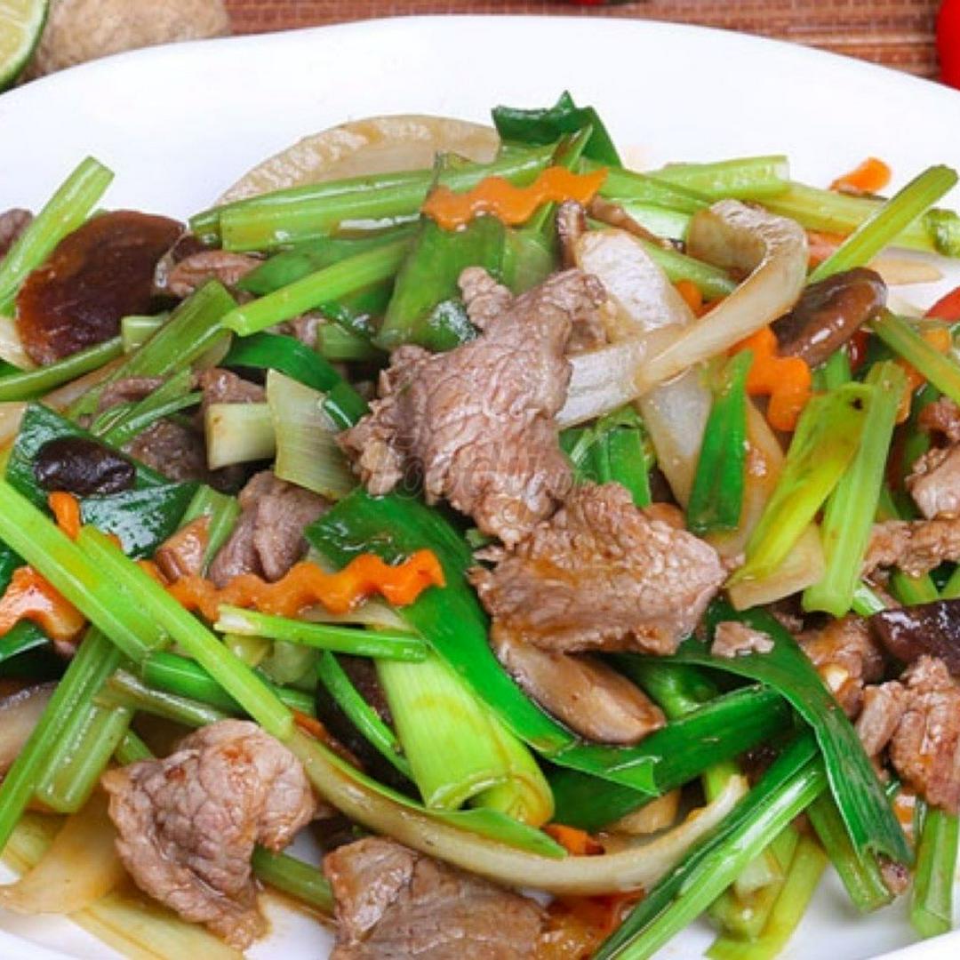 com-thit-xao-can-toi