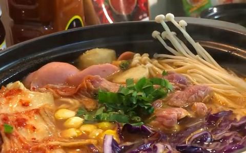 Hình ảnh Mì Cay Oi Shii - Pizza & Đồ Ăn Vặt - Vương Thừa Vũ