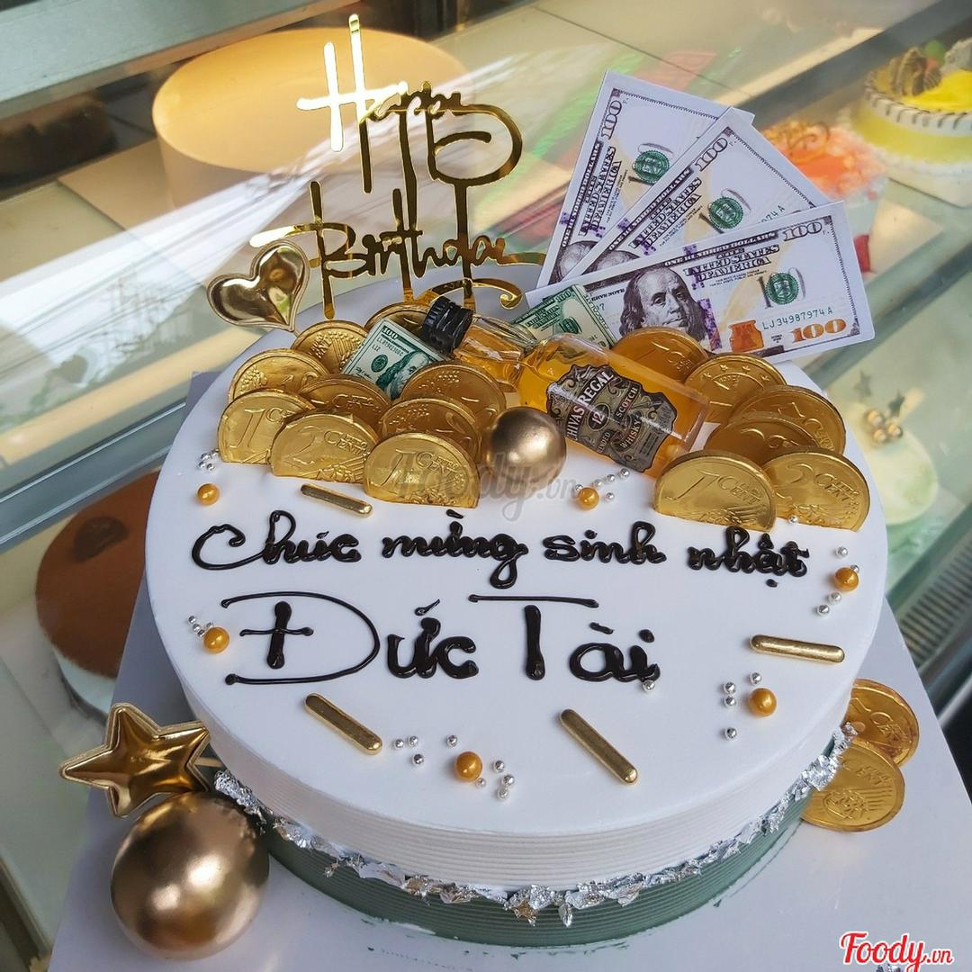 banh-vua-2-hpbd-dola-tien-xu-chai-ruou-chan-xanh-ghi