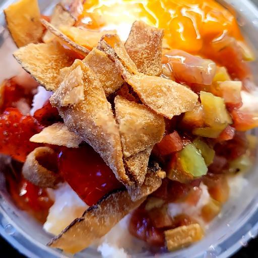 sua-chua-trai-cay-mut