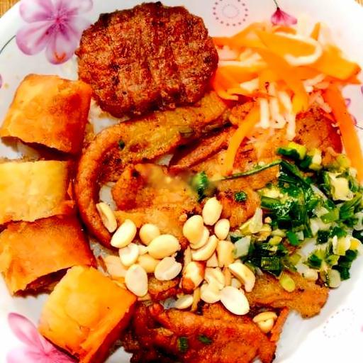 combo-bun-thit-nuong-thap-cam-nuoc-cam-ep