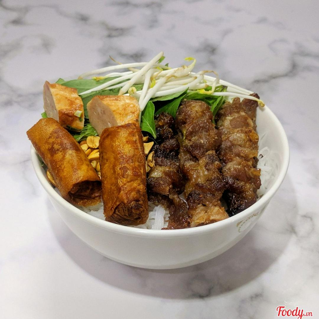 bun-thit-nuong-thap-cam