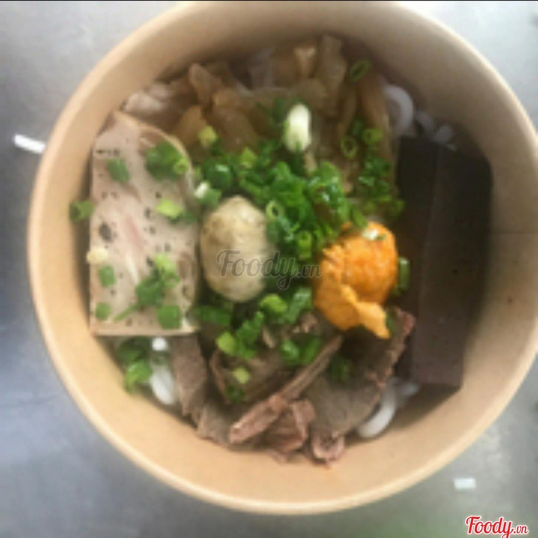 bun-bo-hue-khong-mong-thay-bang-gan