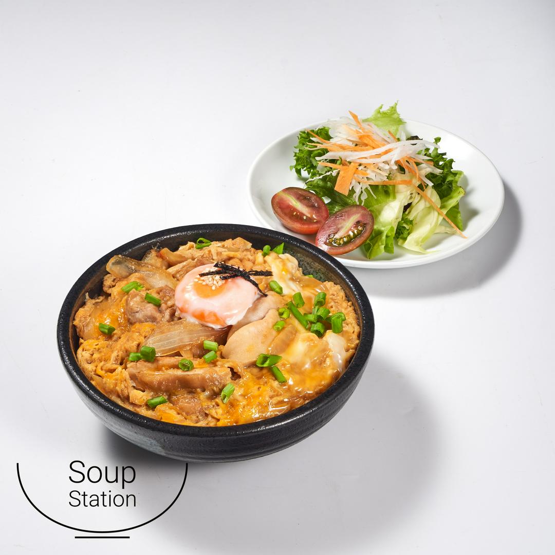 com-thit-ga-va-trung-kieu-nhat