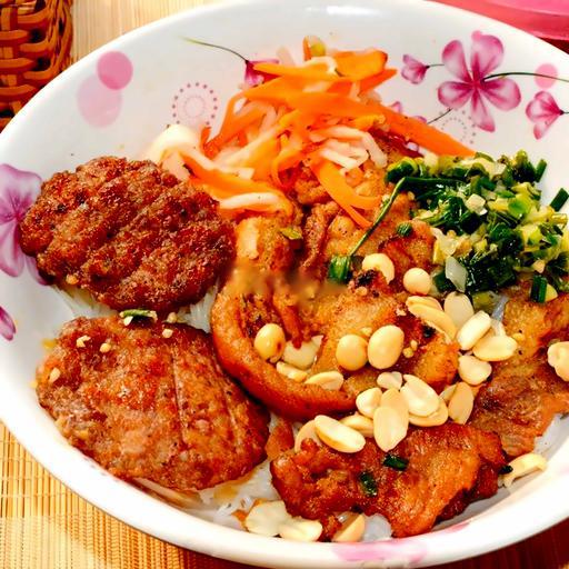 bun-thit-nem-khong-cha-gio