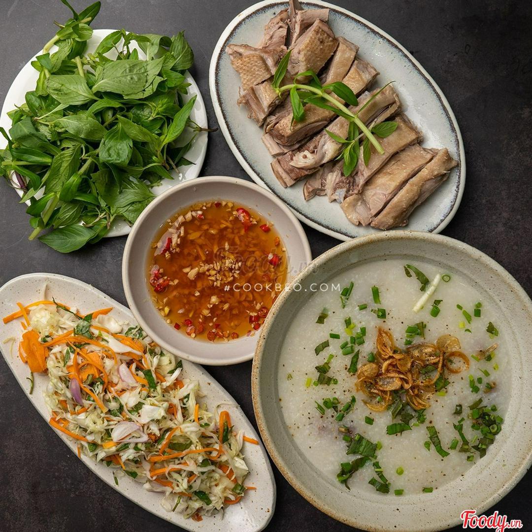 combo-goi-vit-1-nguoi-an-gom-goi-chao-hat-sen