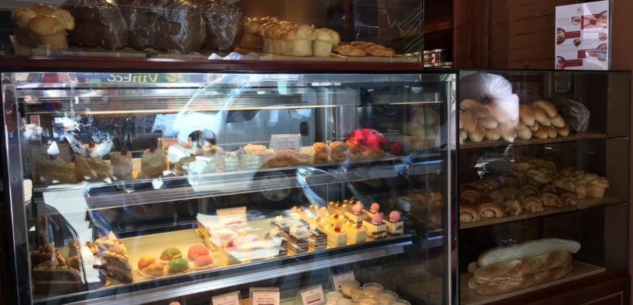 paris-bellamour-bakery-cafe-nguyen-bieu