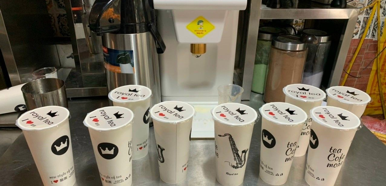 mr-thinh-tra-sua-nuong-ga-ran-lac-long-quan