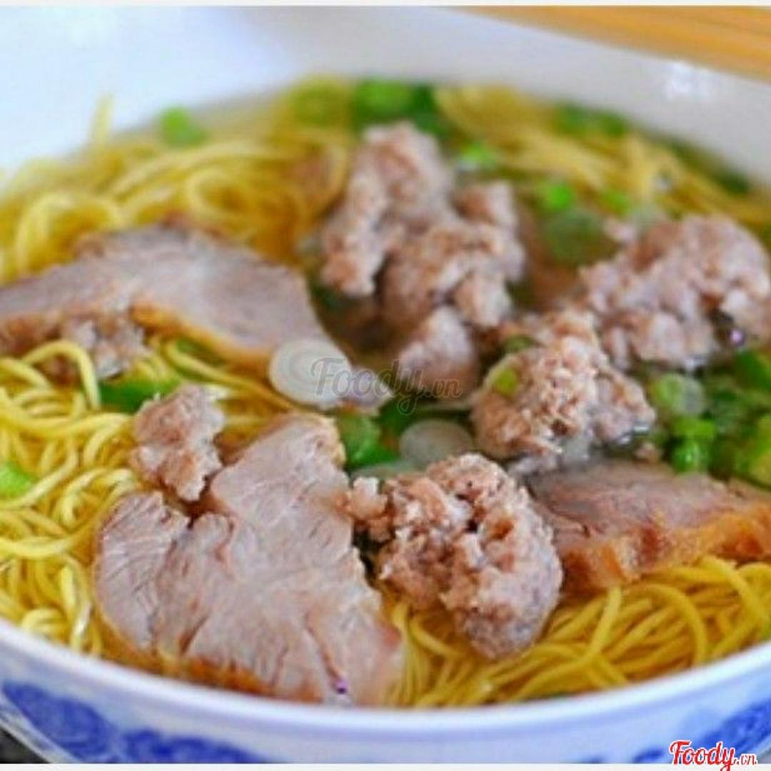 to-mi-tuoi-thit-cat-lat-thit-bam