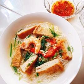 banh-canh-cha-ca