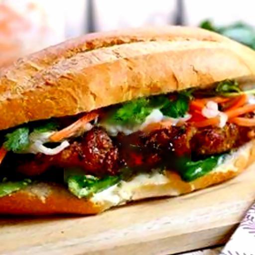 banh-mi-thit-nuong-pate