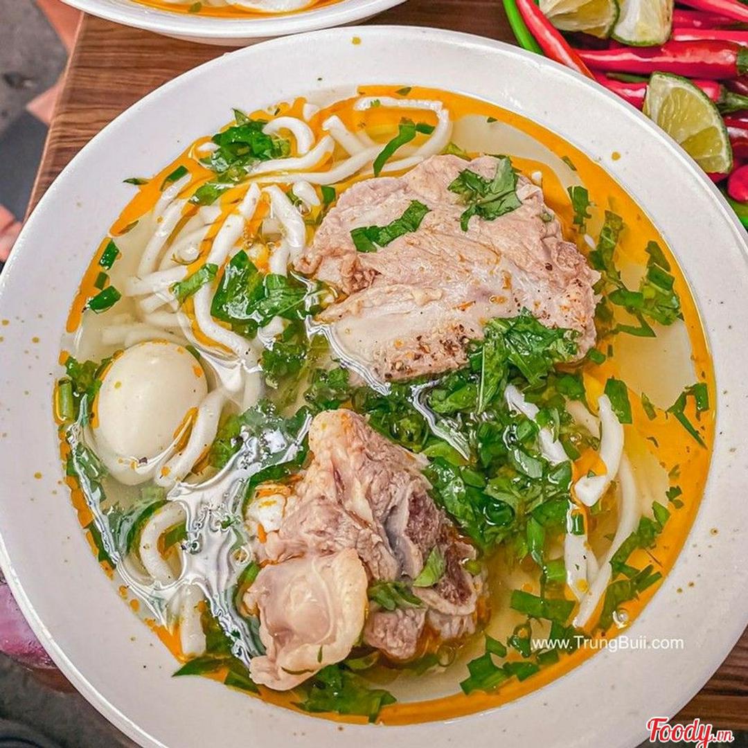 bun-xuong-nac-cha-ca