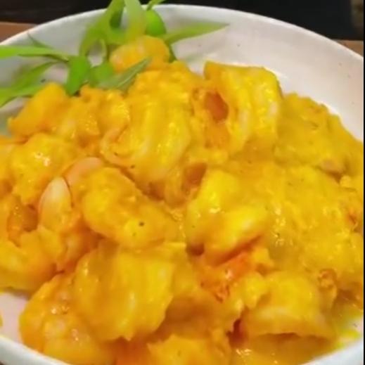 tom-lot-sot-trung-muoi