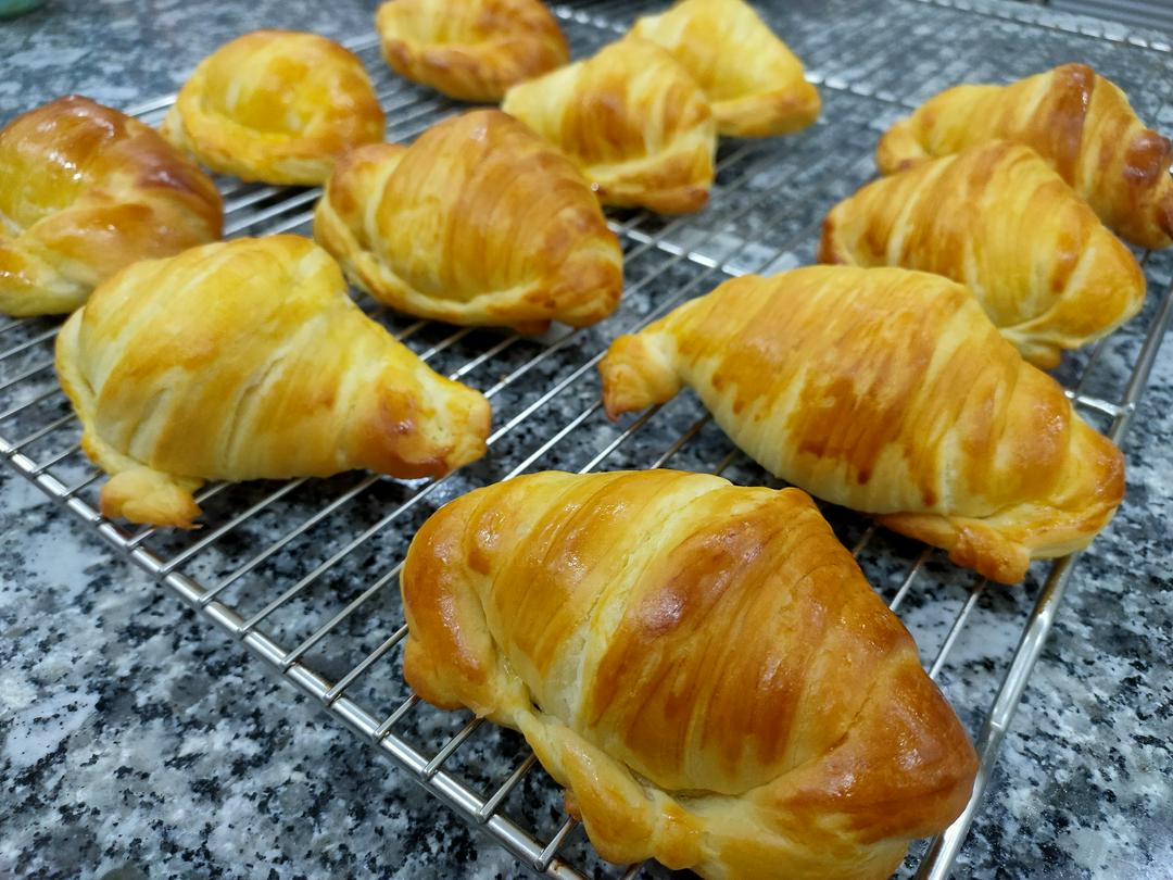 banh-cua-phomai-bo-cuoi