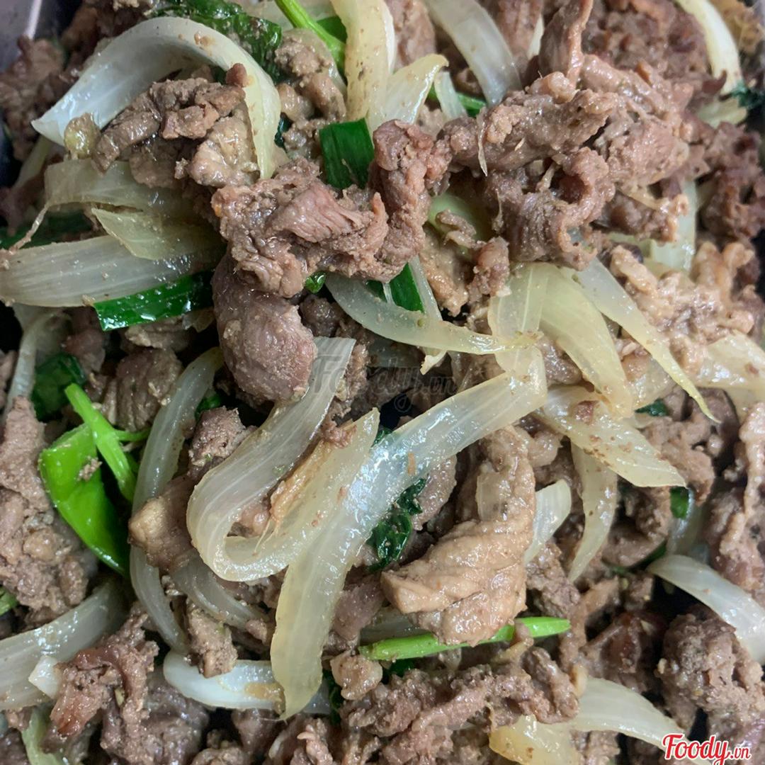 com-thit-xao-can-toi-1-chai-mirinda