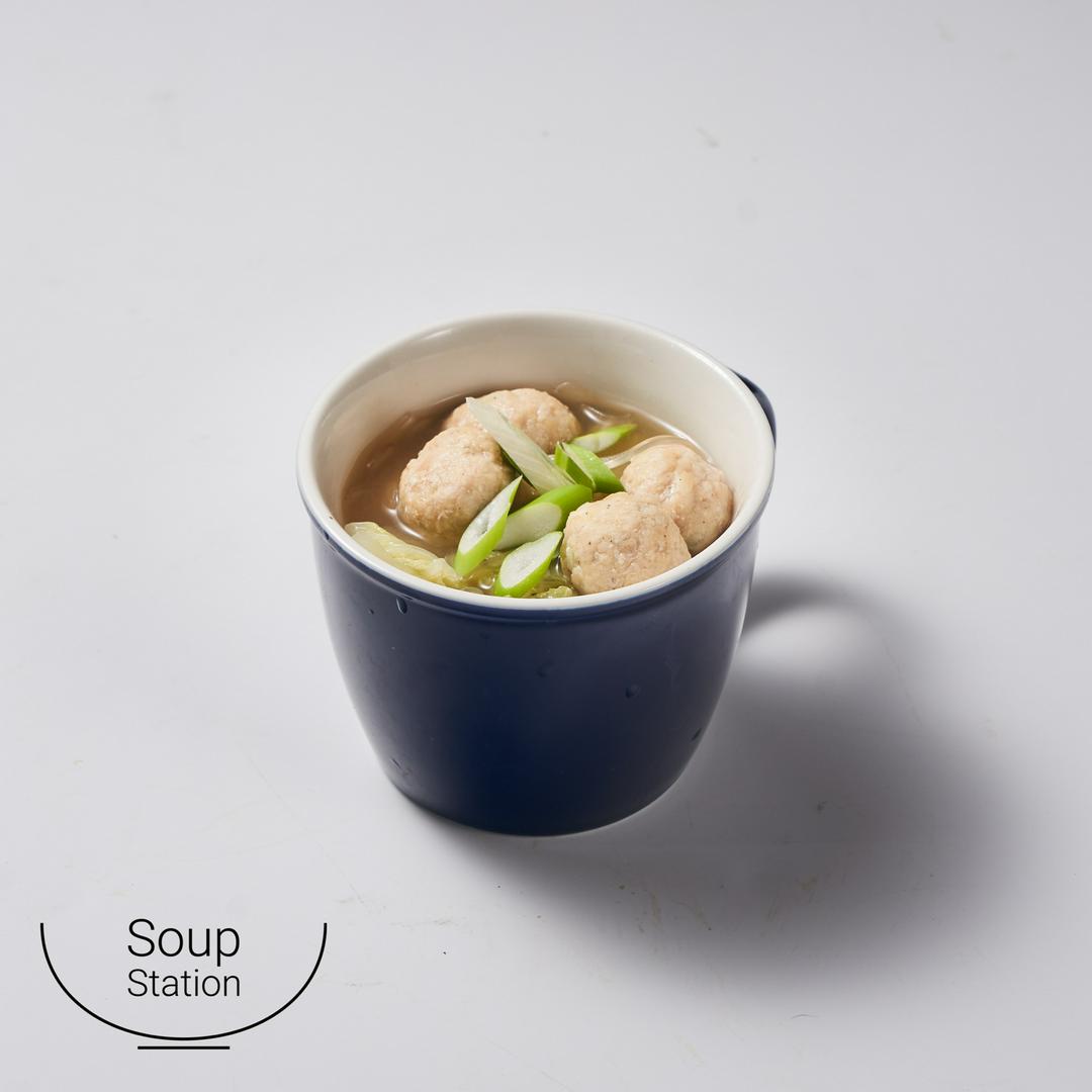 soup-bap-cai-thit-vien-cabbage-meatball-soup