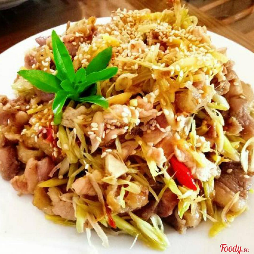 com-ga-xao-xa-ot-1-chai-o-long-tea