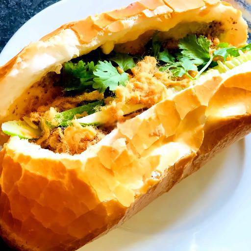 banh-mi-pate-bo-cha-bong